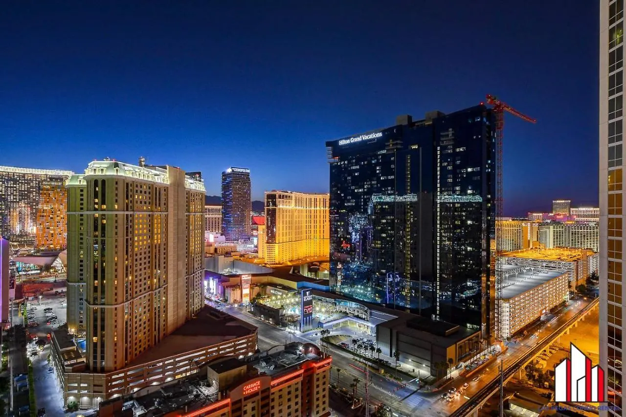 Mgm Signature-28-705 F1 Track & Strip View Balcony Las Vegas United States